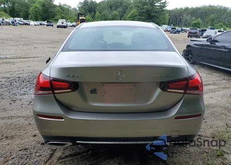 2019 Mercedes-Benz A 220 4Matic from USA, damaged, VIN WDD3G4FB1KW035631